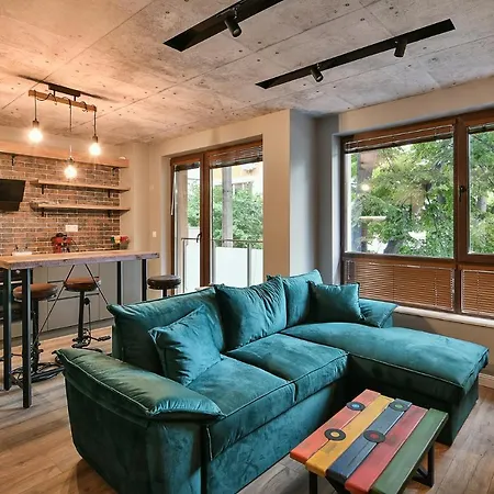 Apartment Reach Dreams 3