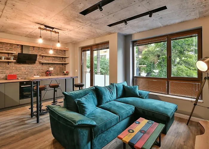 Apartment Reach Dreams 3